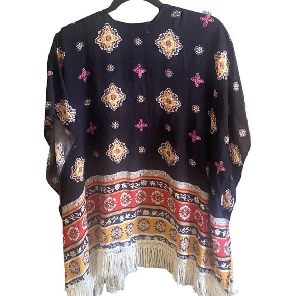 Melrose & Market Short Sleeve Bohemian Open Cardigan. One Size. - Picture 4 of 5